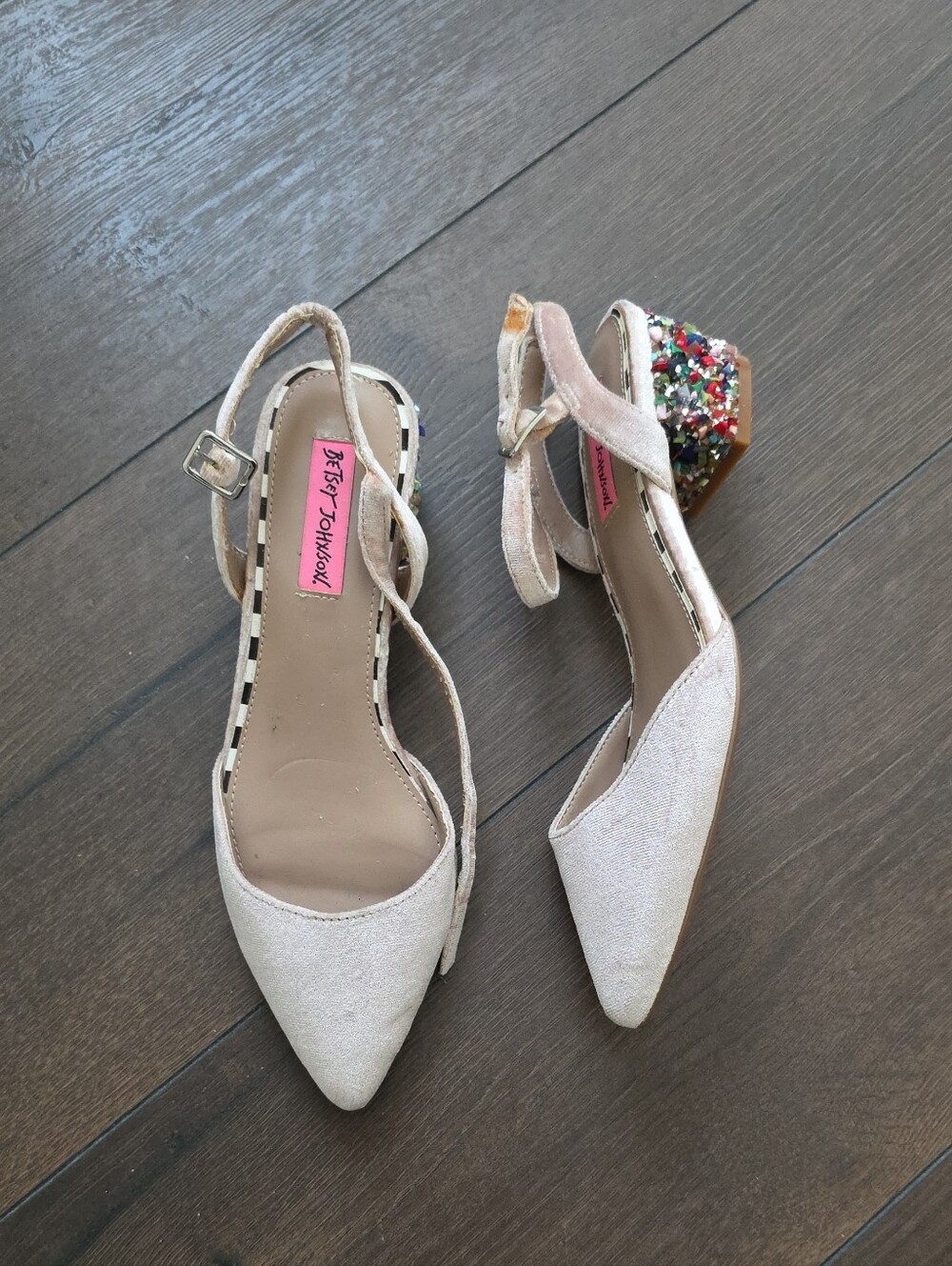 Betsey Johnson Pink Glitter Stone Block Heel Slingback‎ Pumps
